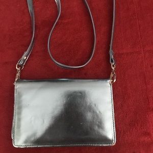 Crossbody wallet bag
